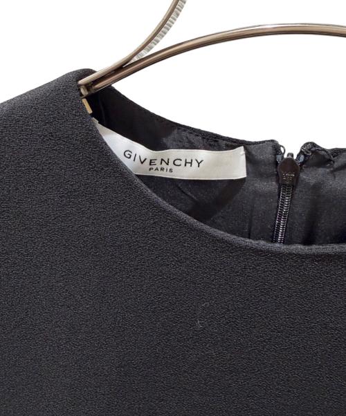 GIVENCHY（ジバンシィ）GIVENCHY (ジバンシィ) ノースリーブワンピース ブラック サイズ:34の古着・服飾アイテム