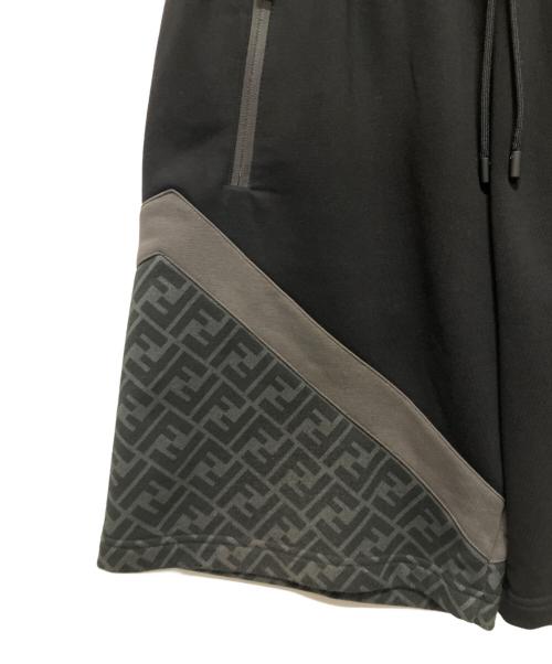 FENDI（フェンディ）FENDI (フェンディ) ハーフパンツ ブラック サイズ:XSの古着・服飾アイテム