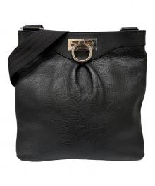 Salvatore Ferragamo（サルヴァトーレ フェラガモ）の古着「ショルダーバッグ」｜ブラック