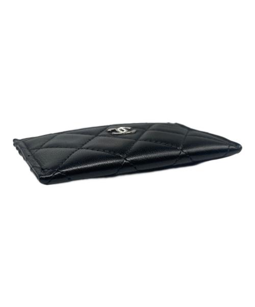 CHANEL（シャネル）CHANEL (シャネル) マトラッセ ラムスキン カードケース/Matelassé Lambskin Card Holder ブラックの古着・服飾アイテム