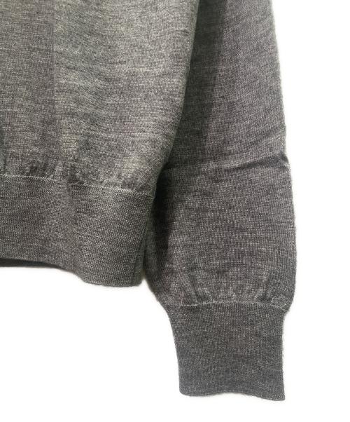 Cruciani（クルチアーニ）Cruciani (クルチアーニ) カシミヤシルクVネックニット/Cashmere Silk V-Neck Knit Sweater ライトグレー サイズ:52の古着・服飾アイテム