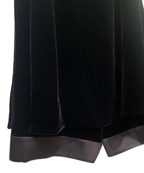 GIORGIO ARMANI（ジョルジオアルマーニ）GIORGIO ARMANI (ジョルジオアルマーニ) ベアトップベロアドレスワンピース ブラック サイズ:42の古着・服飾アイテム