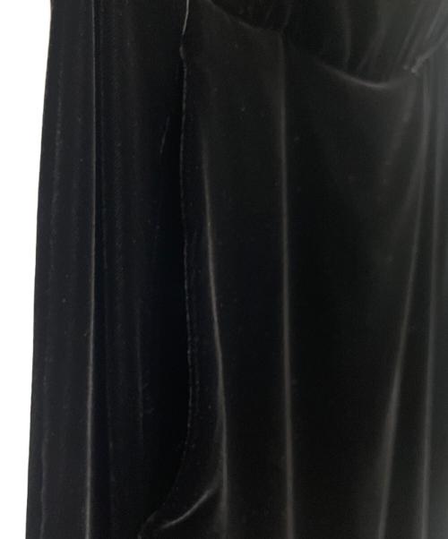 GIORGIO ARMANI（ジョルジオアルマーニ）GIORGIO ARMANI (ジョルジオアルマーニ) ベアトップベロアドレスワンピース ブラック サイズ:42の古着・服飾アイテム