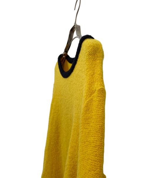 BOUTIQUE MOSCHINO（ブティック モスキーノ）BOUTIQUE MOSCHINO (ブティック モスキーノ) ショート丈ニット イエロー サイズ:表記なしの古着・服飾アイテム