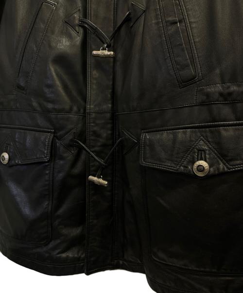 VERSACE CLASSIC V2（ヴェルサーチクラシック）VERSACE CLASSIC V2 (ヴェルサーチクラシック) レザーダッフルコート ブラック サイズ:Lの古着・服飾アイテム