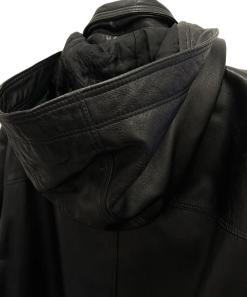 VERSACE CLASSIC V2（ヴェルサーチクラシック）VERSACE CLASSIC V2 (ヴェルサーチクラシック) レザーダッフルコート ブラック サイズ:Lの古着・服飾アイテム