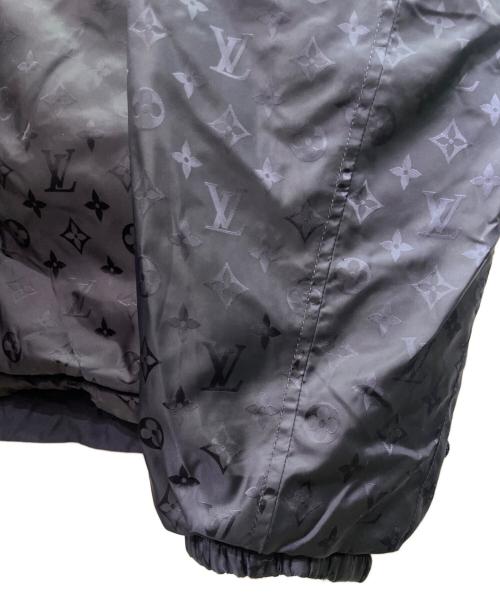 LOUIS VUITTON（ルイ ヴィトン）LOUIS VUITTON (ルイ ヴィトン) リバーシブルモノグラムナイロンジャケット/Reversible Monogram Nylon Jacket/RM221Q DD4 HLB46W ネイビー サイズ:50の古着・服飾アイテム
