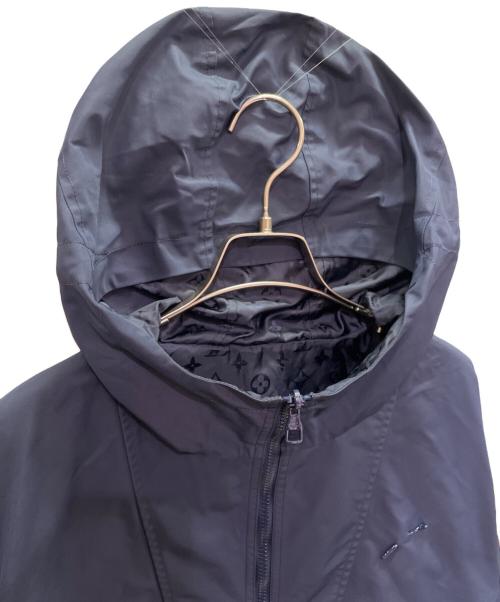 LOUIS VUITTON（ルイ ヴィトン）LOUIS VUITTON (ルイ ヴィトン) リバーシブルモノグラムナイロンジャケット/Reversible Monogram Nylon Jacket/RM221Q DD4 HLB46W ネイビー サイズ:50の古着・服飾アイテム