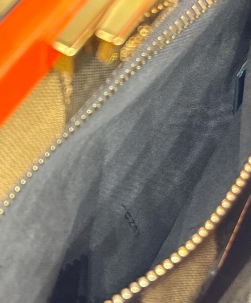FENDI（フェンディ）FENDI (フェンディ) ピーカブー ミディアム/Peekaboo Medium Bag/8BN226 オレンジ サイズ:ミディアム/mediumの古着・服飾アイテム
