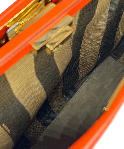 FENDI（フェンディ）FENDI (フェンディ) ピーカブー ミディアム オレンジ サイズ:ミディアムの古着・服飾アイテム