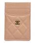CHANEL（シャネル）の古着「マトラッセ パスケース Matelassé Card Case」｜ピンクベージュ