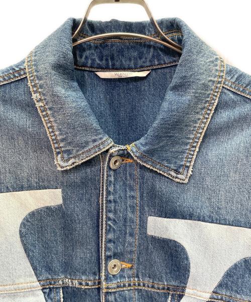 VALENTINO（ヴァレンティノ）VALENTINO (ヴァレンティノ) Vロゴ オーバーサイズ デニムデニムジャケット/VLogo Oversized Denim Jacket スカイブルー サイズ:46の古着・服飾アイテム