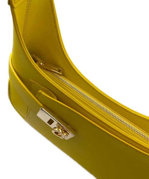 Salvatore Ferragamo（サルヴァトーレ フェラガモ）Salvatore Ferragamo (サルヴァトーレ フェラガモ) レザーハンドバッグ イエローの古着・服飾アイテム