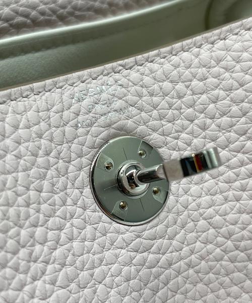 HERMES（エルメス）HERMES (エルメス) Lindy Mini 20 Verso Bag リンディ ミニ 20 ヴェルソ/トリヨンクレマンス/B刻印:2023年製/シルバー金具 モーヴペール/ニューグリスパール サイズ:20の古着・服飾アイテム