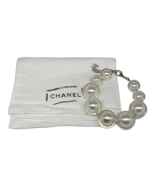 CHANEL（シャネル）CHANEL (シャネル) ココマーク パールブレスレット ホワイトの古着・服飾アイテム