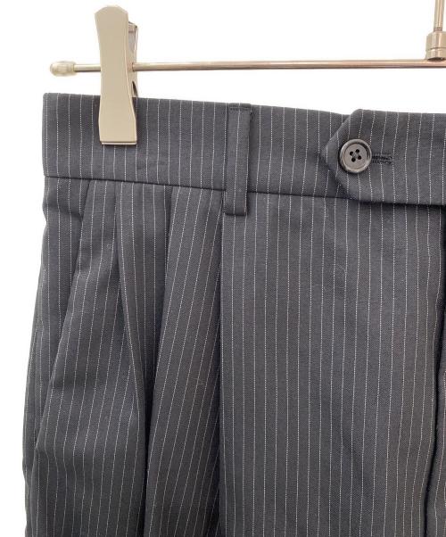 CELINE（セリーヌ）CELINE (セリーヌ) ストライプショートパンツ ブラック サイズ:38の古着・服飾アイテム