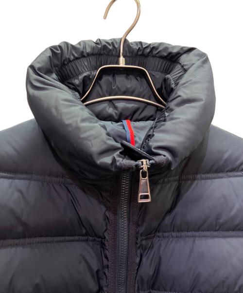 MONCLER（モンクレール）MONCLER (モンクレール) ACCENTEUR アクセンチュア/E20934934105 ネイビーの古着・服飾アイテム