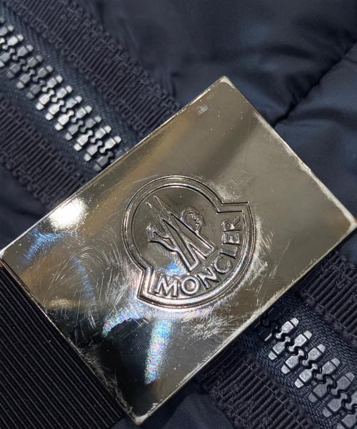 MONCLER（モンクレール）MONCLER (モンクレール) ACCENTEUR アクセンチュア/E20934934105 ネイビーの古着・服飾アイテム