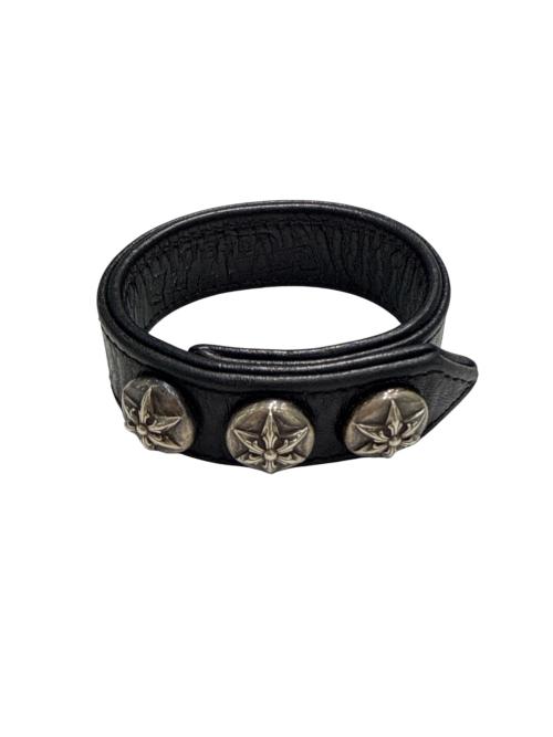 CHROME HEARTS（クロムハーツ）CHROME HEARTS (クロムハーツ) 3BTN 2SNP レザーブレスレット サイズ:-の古着・服飾アイテム