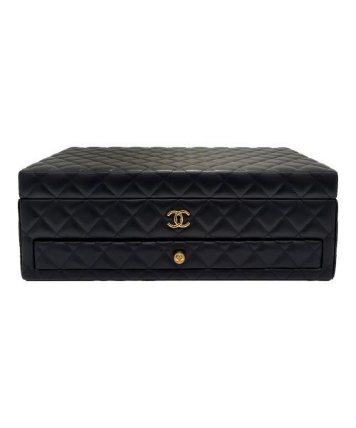 CHANEL（シャネル）CHANEL (シャネル) Matelassé Jewelry Box/マトラッセジュエリーボックスの古着・服飾アイテム