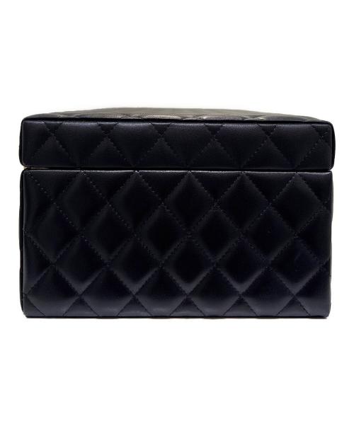 CHANEL（シャネル）CHANEL (シャネル) Matelassé Jewelry Box/マトラッセジュエリーボックスの古着・服飾アイテム