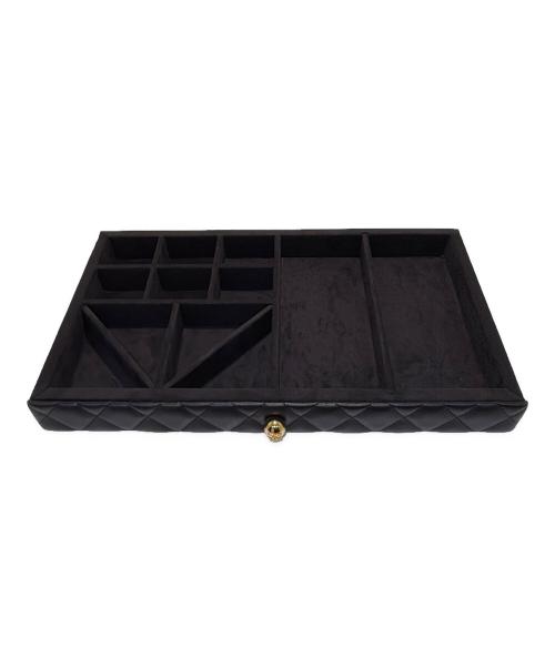CHANEL（シャネル）CHANEL (シャネル) Matelassé Jewelry Box/マトラッセジュエリーボックスの古着・服飾アイテム