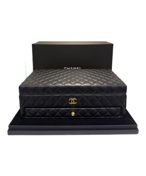 CHANEL（シャネル）CHANEL (シャネル) Matelassé Jewelry Box/マトラッセジュエリーボックスの古着・服飾アイテム