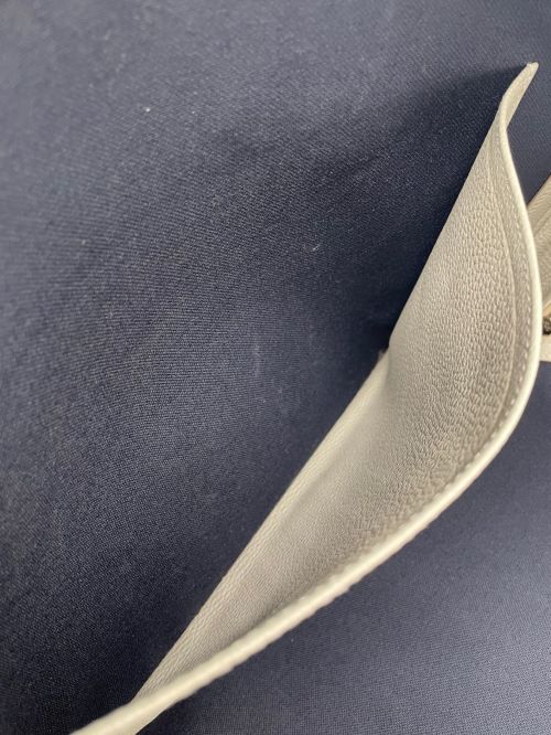 HERMES（エルメス）HERMES (エルメス) ヴィクトリアライト ライトグレー サイズ:-の古着・服飾アイテム