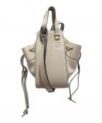LOEWEロエベ）の古着「ミニドローストリングハンモックバッグ」｜サンド