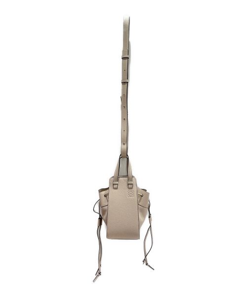 LOEWE（ロエベ）LOEWE (ロエベ) ミニドローストリングハンモックバッグ サンド サイズ:ミニの古着・服飾アイテム