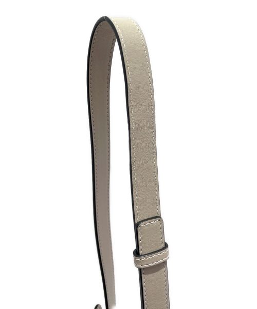 LOEWE（ロエベ）LOEWE (ロエベ) ミニドローストリングハンモックバッグ サンド サイズ:ミニの古着・服飾アイテム