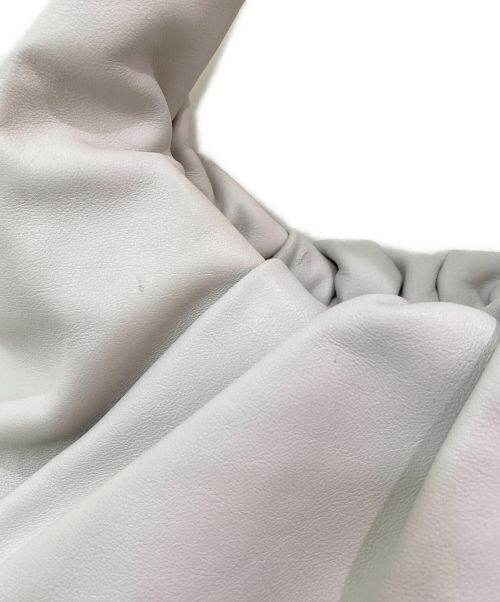 BOTTEGA VENETA（ボッテガベネタ）BOTTEGA VENETA (ボッテガベネタ) ショルダーザ・ポーチ ビアンコの古着・服飾アイテム