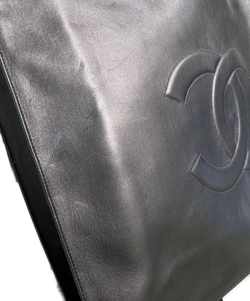 CHANEL（シャネル）CHANEL (シャネル) デカココマークチェーントートバッグ ブラックの古着・服飾アイテム