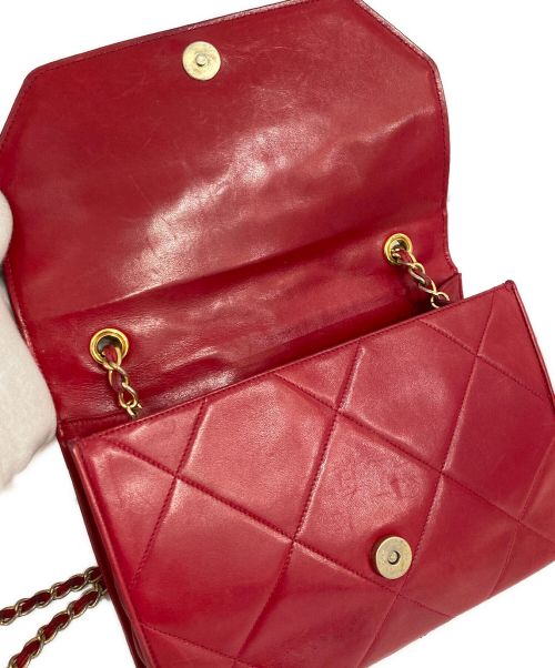 CHANEL（シャネル）CHANEL (シャネル) チェーンショルダーバッグ レッド サイズ:-の古着・服飾アイテム