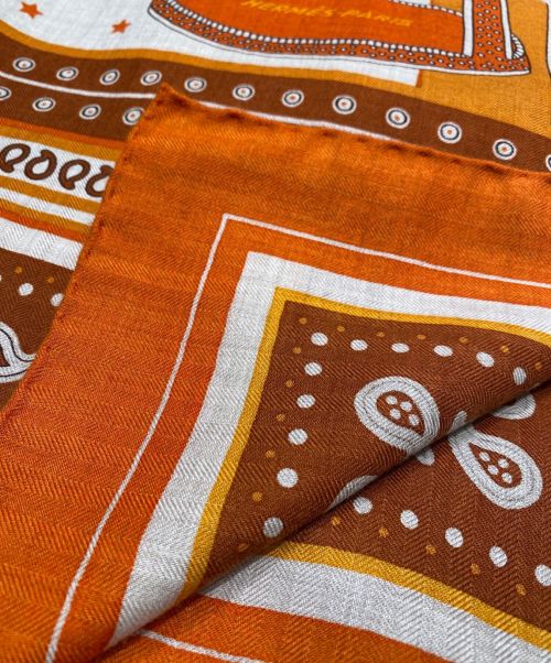HERMES（エルメス）HERMES (エルメス) バンダナショール140 オレンジ サイズ:140 未使用品の古着・服飾アイテム