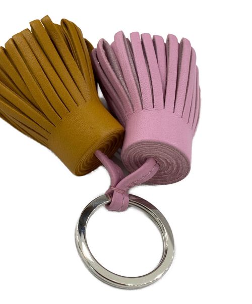 HERMES（エルメス）HERMES (エルメス) カルメンウノドスキーリング ピンク×ブラウンの古着・服飾アイテム