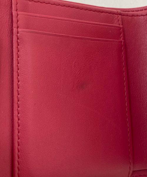 CHANEL（シャネル）CHANEL (シャネル) 3つ折り財布 ショッキングピンクの古着・服飾アイテム
