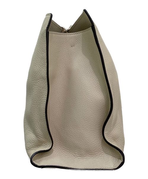GUCCI（グッチ）GUCCI (グッチ) バンブーデイリー2WAYバッグ アイボリーの古着・服飾アイテム