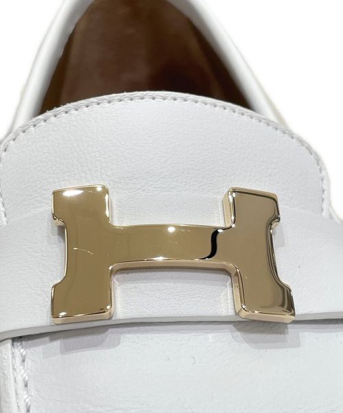 HERMES（エルメス）HERMES (エルメス) モカシンシューズ ホワイト サイズ:36の古着・服飾アイテム
