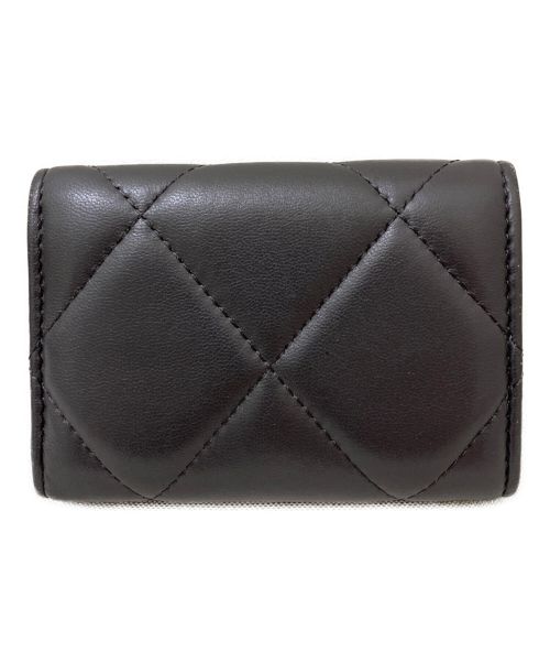 CHANEL（シャネル）CHANEL (シャネル) CHANEL19 3つ折り財布 グレーの古着・服飾アイテム