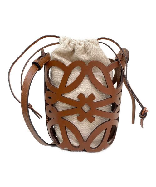 LOEWE（ロエベ）LOEWE (ロエベ) アナグラムカットアウト ポケット ブラウンの古着・服飾アイテム