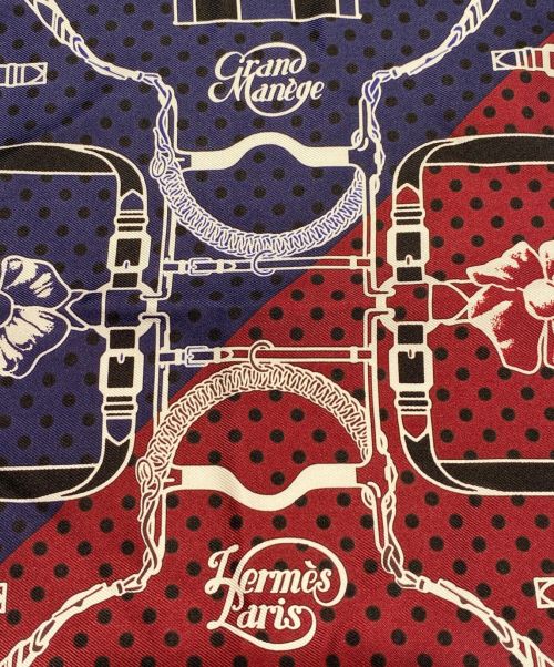 HERMES（エルメス）HERMES (エルメス) シルクスカーフ/Grand Manage/大調教術 ネイビー×ボルドー サイズ:55の古着・服飾アイテム