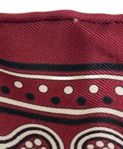 HERMES（エルメス）HERMES (エルメス) シルクスカーフ/Grand Manage/大調教術 ネイビー×ボルドー サイズ:55の古着・服飾アイテム