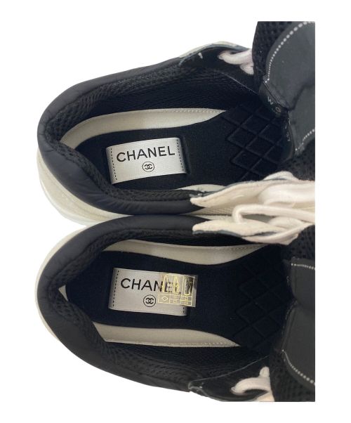 CHANEL（シャネル）CHANEL (シャネル) ココマークスニーカー ホワイト×ブラック サイズ:37の古着・服飾アイテム