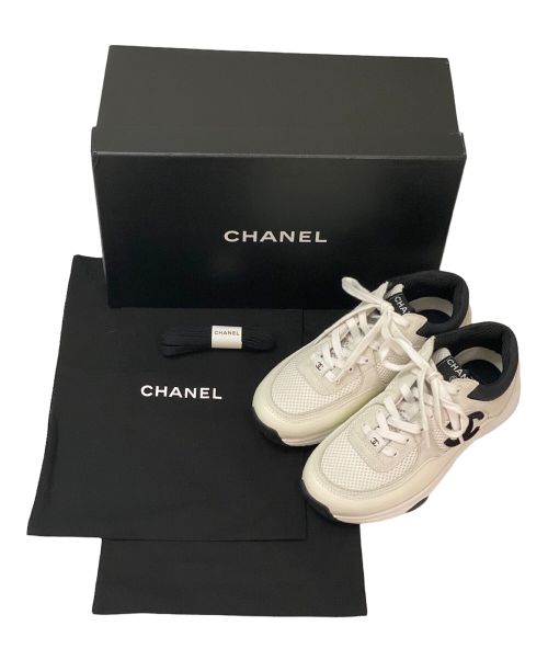 CHANEL（シャネル）CHANEL (シャネル) ココマークスニーカー ホワイト×ブラック サイズ:37の古着・服飾アイテム