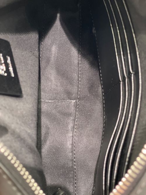 FENDI（フェンディ）FENDI (フェンディ) ダイアゴナル カメラケース ブラックの古着・服飾アイテム