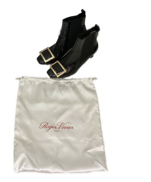 Roger Vivier（ロジェ ヴィヴィエ）Roger Vivier (ロジェ ヴィヴィエ) エナメルハーフブーツ ブラック サイズ:35の古着・服飾アイテム