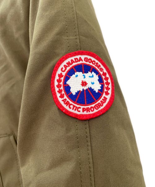CANADA GOOSE（カナダグース）CANADA GOOSE (カナダグース) Finnegan Parka カーキ サイズ:2XSの古着・服飾アイテム