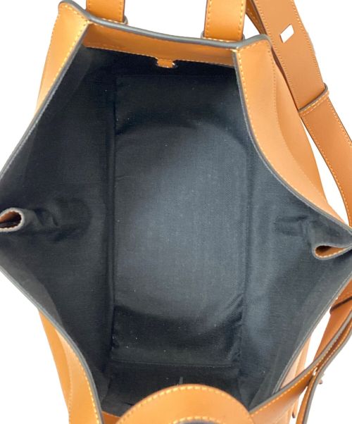 LOEWE（ロエベ）LOEWE (ロエベ) HAMMOCK SMALL BAG タン サイズ:スモールの古着・服飾アイテム