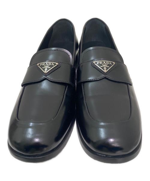 PRADA（プラダ）PRADA (プラダ) ブラッシュドレザー ローファー ブラック サイズ:381/2の古着・服飾アイテム